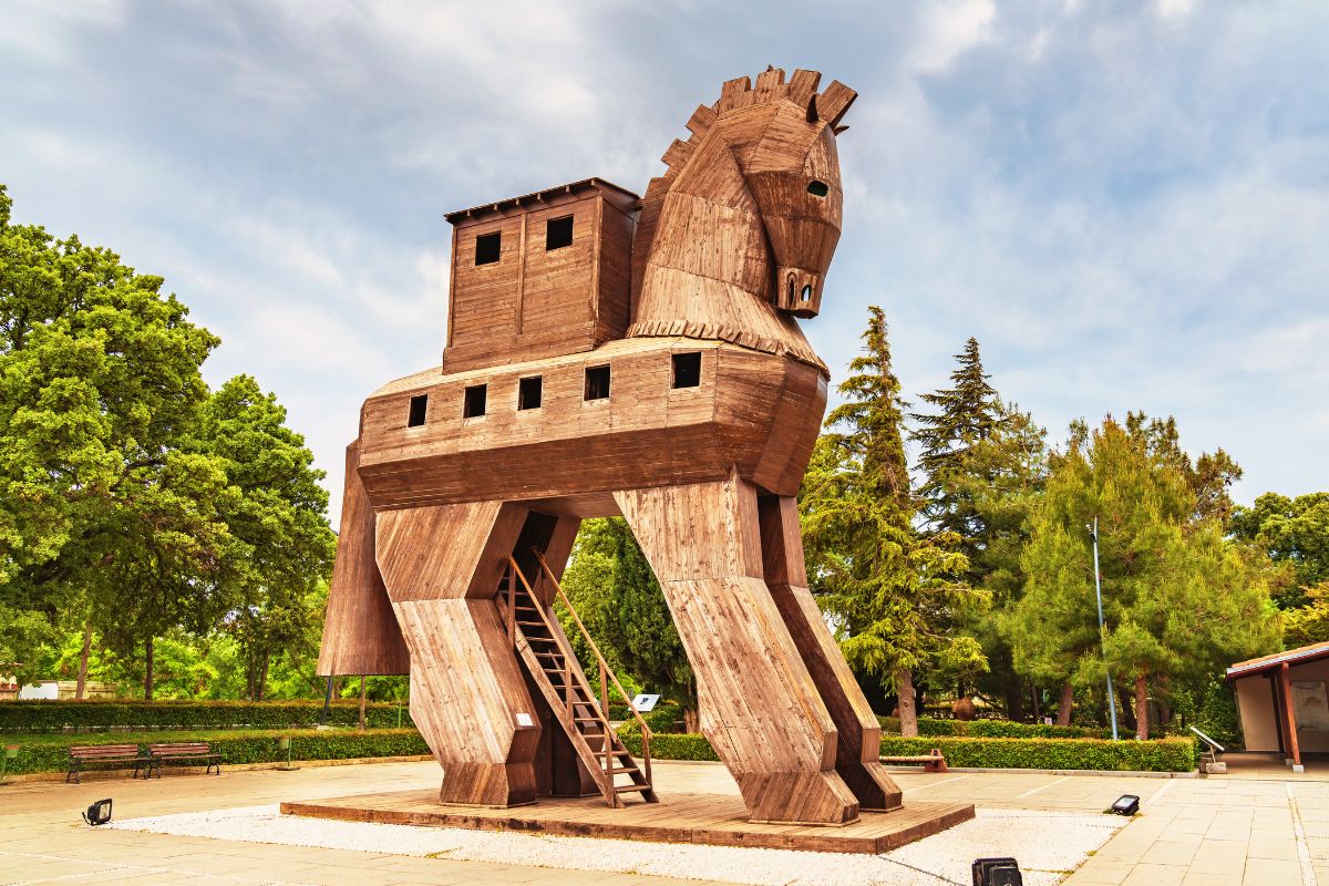 ทัวร์ตุรกี ม้าไม้เมืองทรอย (Trojan Horse) โดย LetsGoTour.net